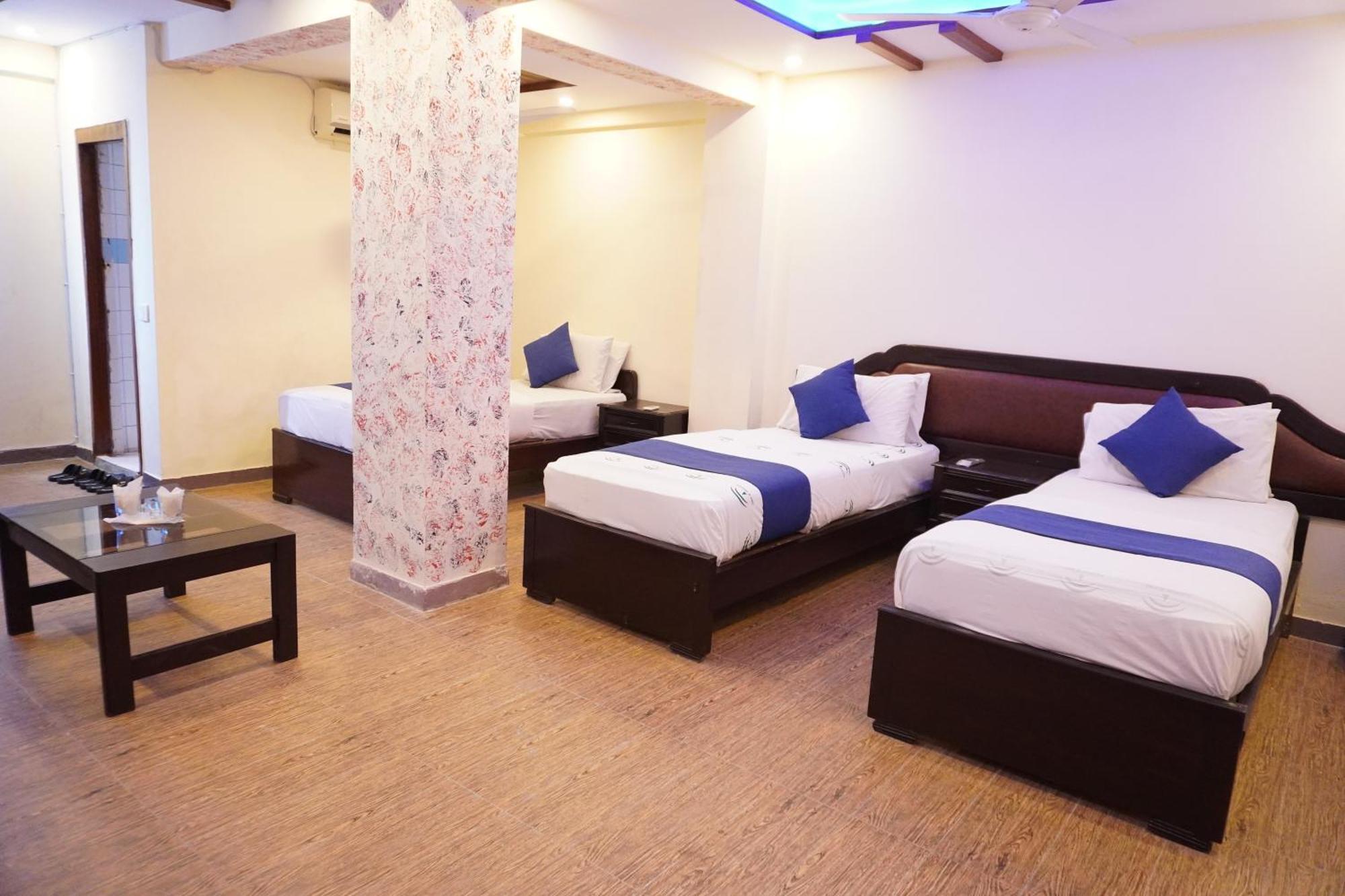National Hotel Lahore Eksteriør billede