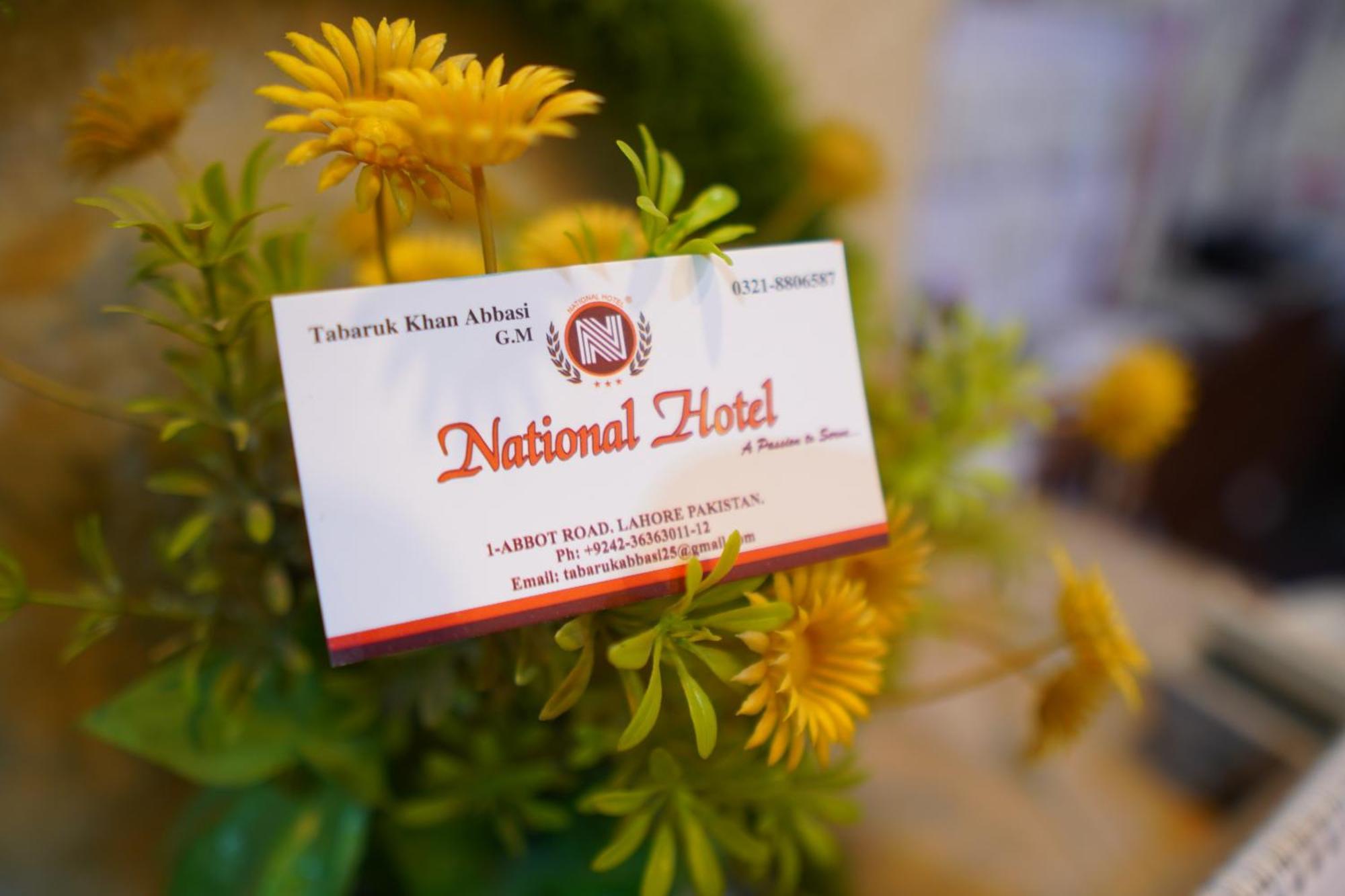 National Hotel Lahore Eksteriør billede