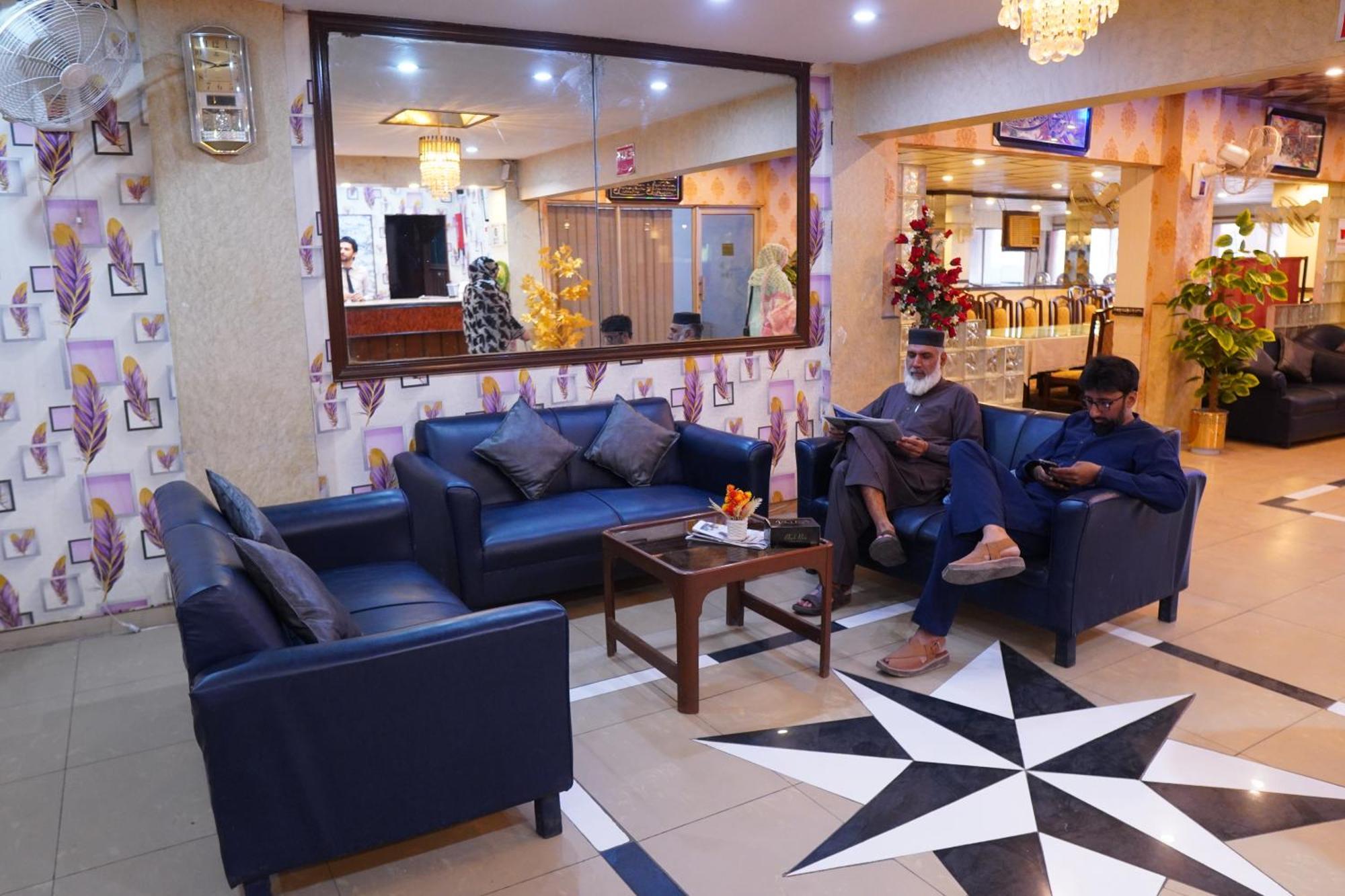National Hotel Lahore Eksteriør billede
